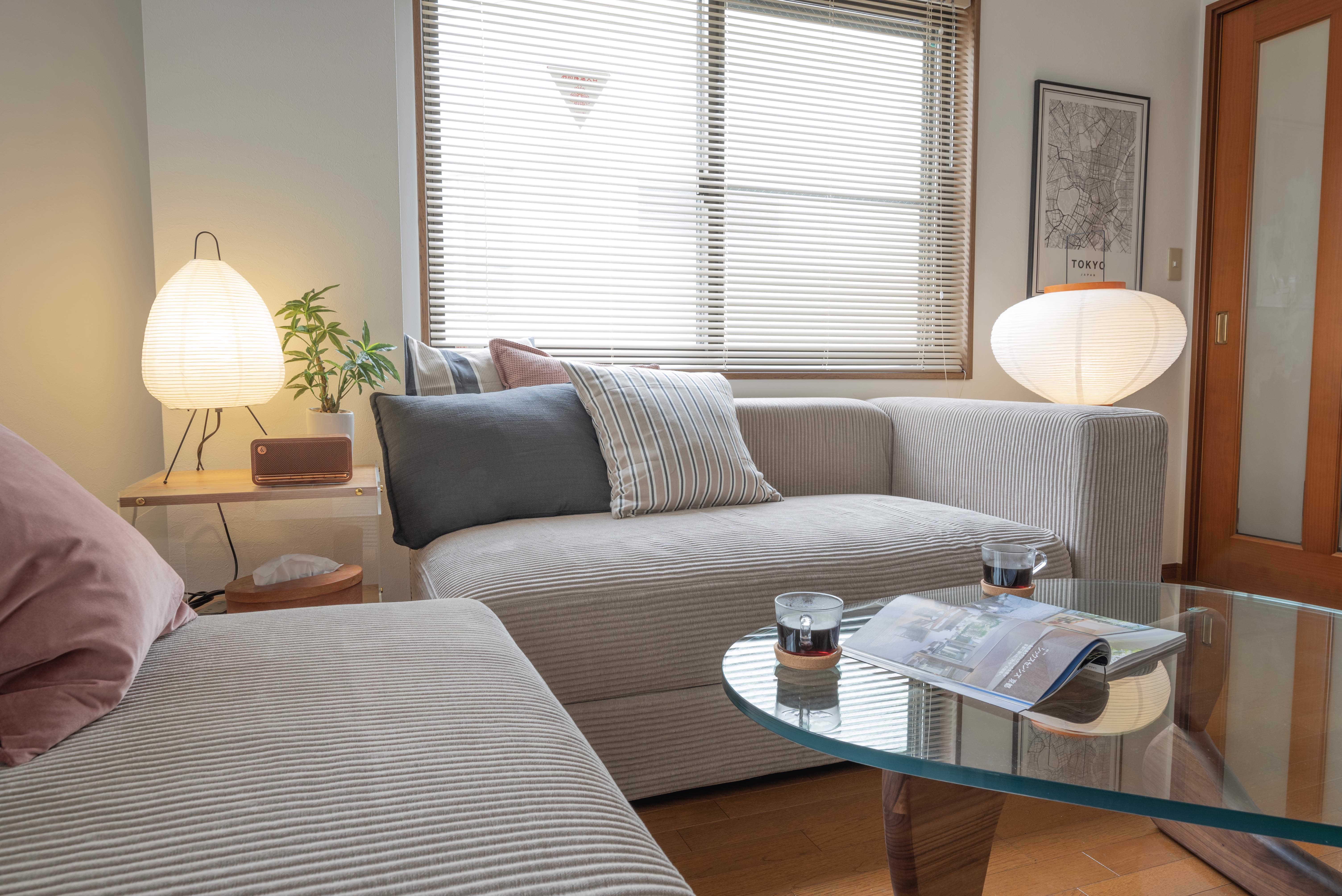 System.Collections.Generic.List`1[BluePillow.Application.SearchEngine.Dto.PhotoDto]?.ElementAt(0)?.Caption