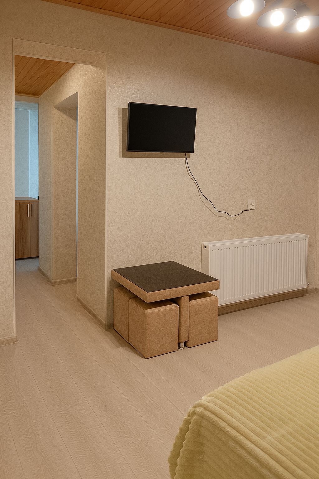 System.Collections.Generic.List`1[BluePillow.Application.SearchEngine.Dto.PhotoDto]?.ElementAt(3)?.Caption