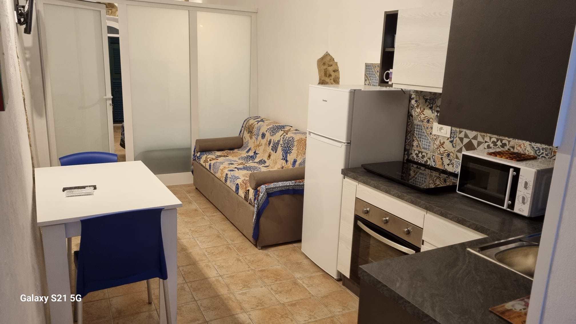 System.Collections.Generic.List`1[BluePillow.Application.SearchEngine.Dto.PhotoDto]?.ElementAt(3)?.Caption