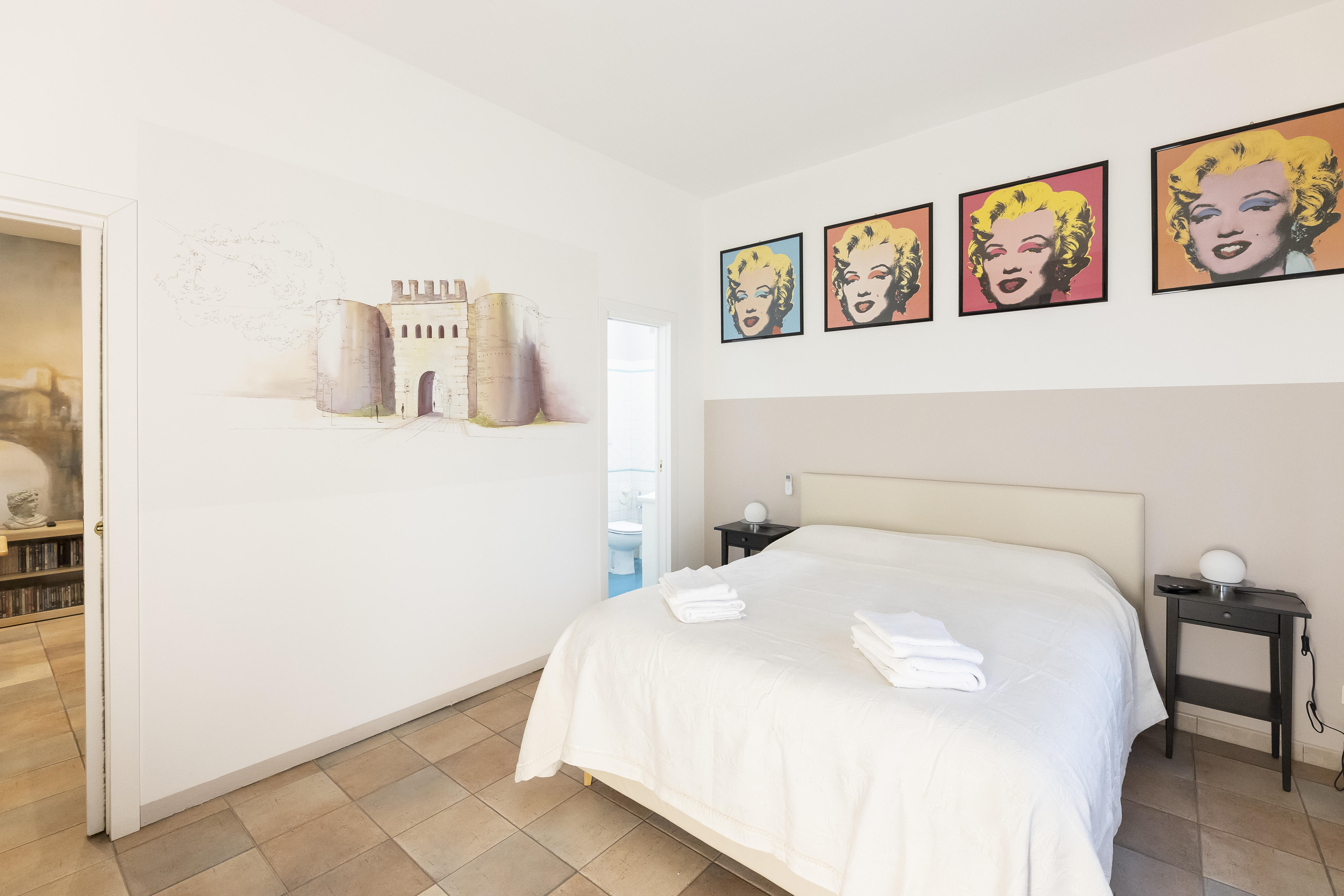 System.Collections.Generic.List`1[BluePillow.Application.SearchEngine.Dto.PhotoDto]?.ElementAt(0)?.Caption