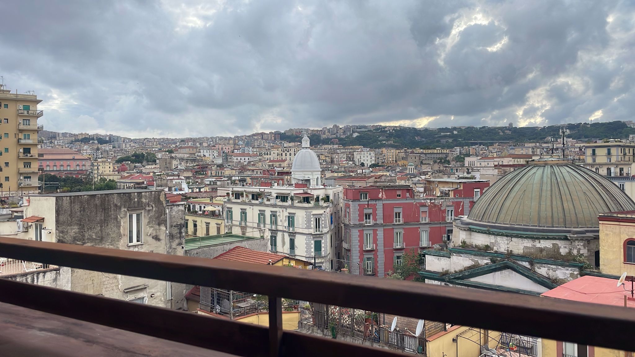 System.Collections.Generic.List`1[BluePillow.Application.SearchEngine.Dto.PhotoDto]?.ElementAt(1)?.Caption