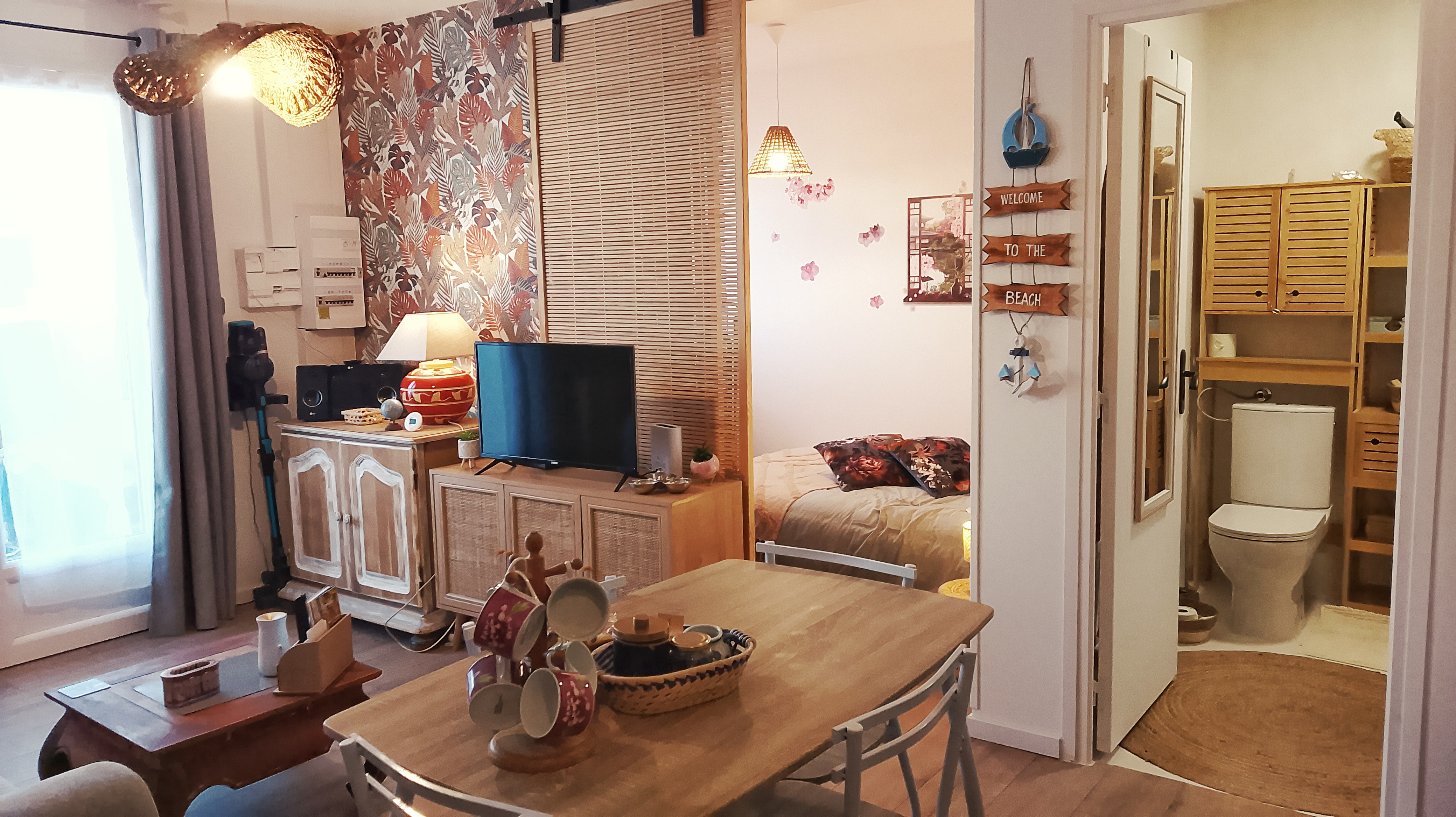 System.Collections.Generic.List`1[BluePillow.Application.SearchEngine.Dto.PhotoDto]?.ElementAt(1)?.Caption