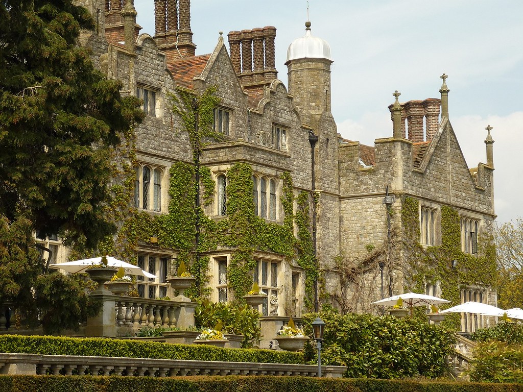 Holiday rentals Ashford