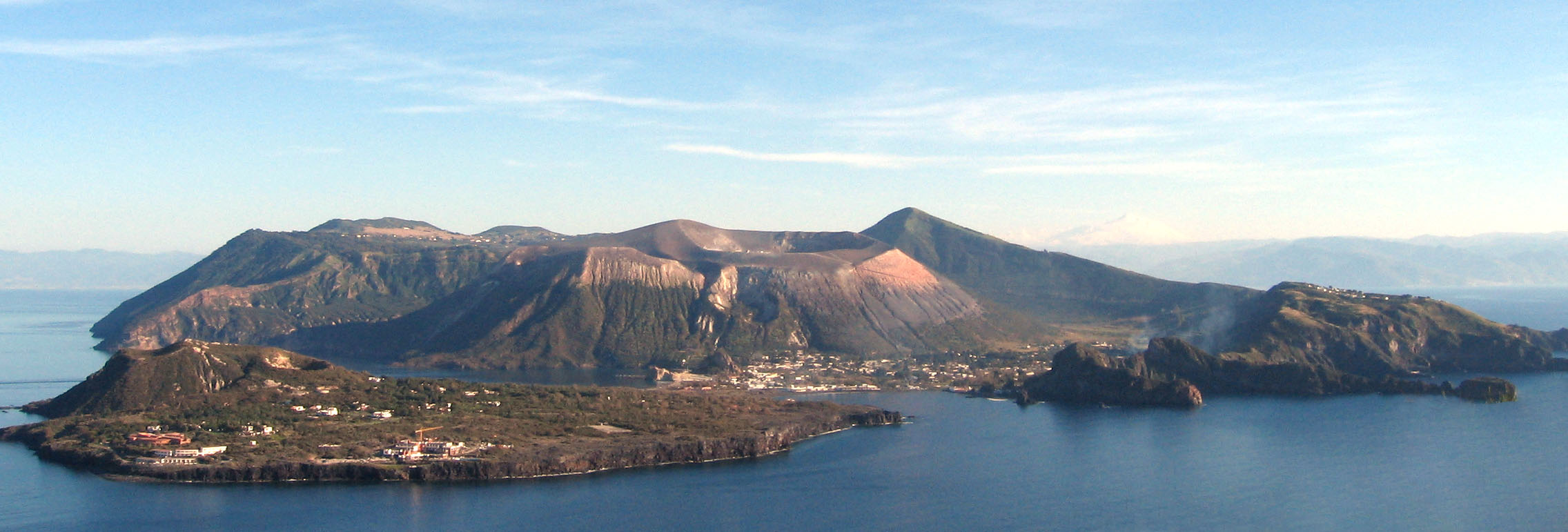 Holiday rentals Vulcano