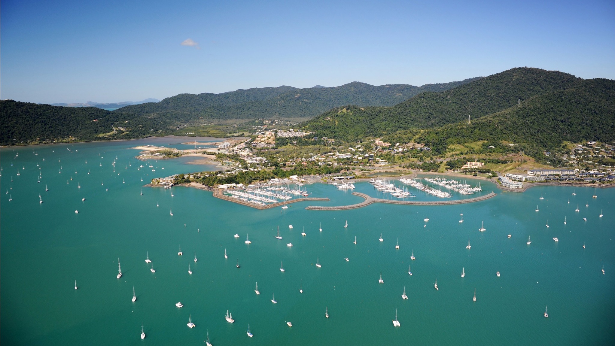 Holiday rentals Airlie Beach