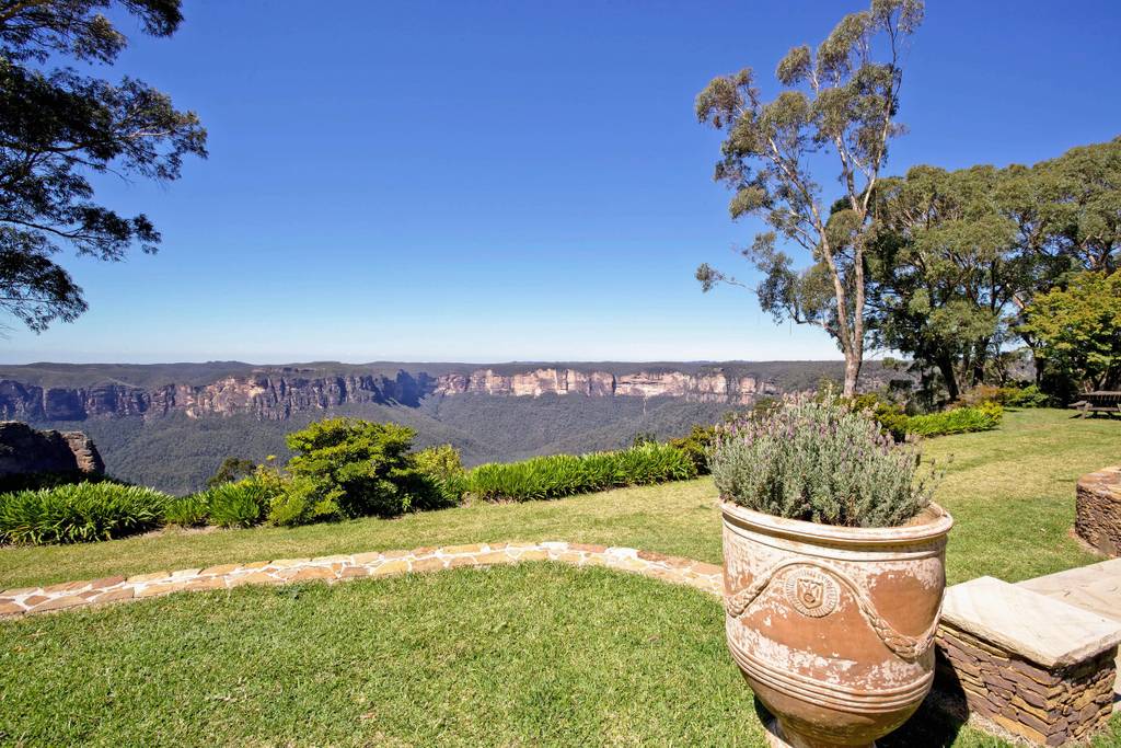 Holiday rentals Isabella