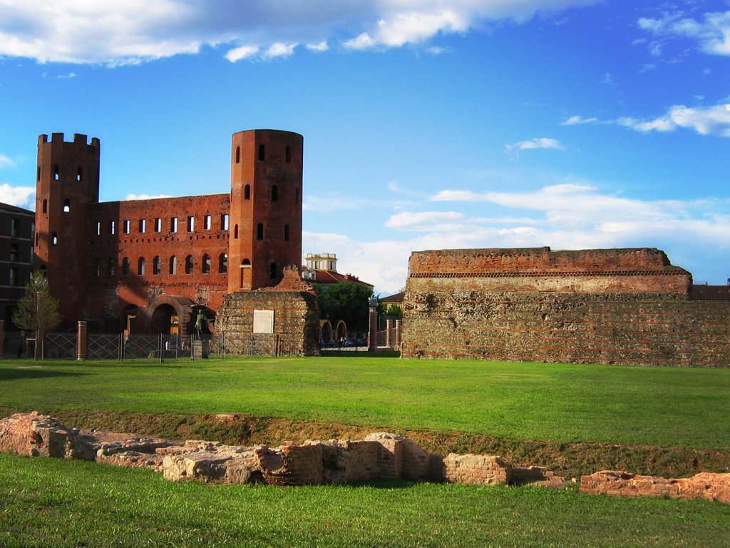 Hotels in Lingotto