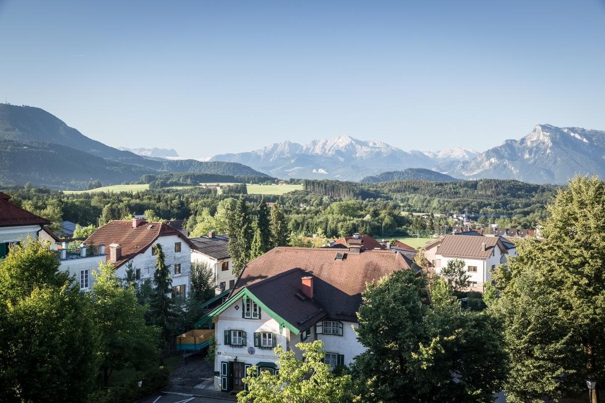 Hotels in Elixhausen