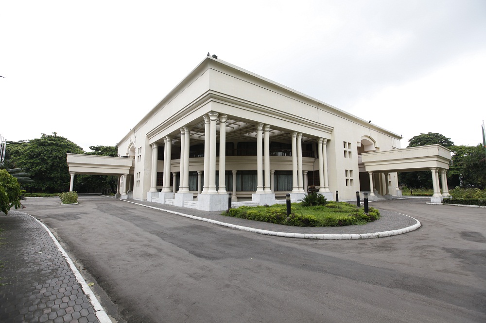 Holiday rentals State University of Bangladesh