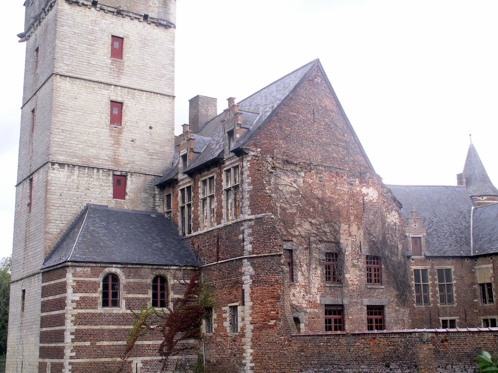 Holiday rentals Horst Castle