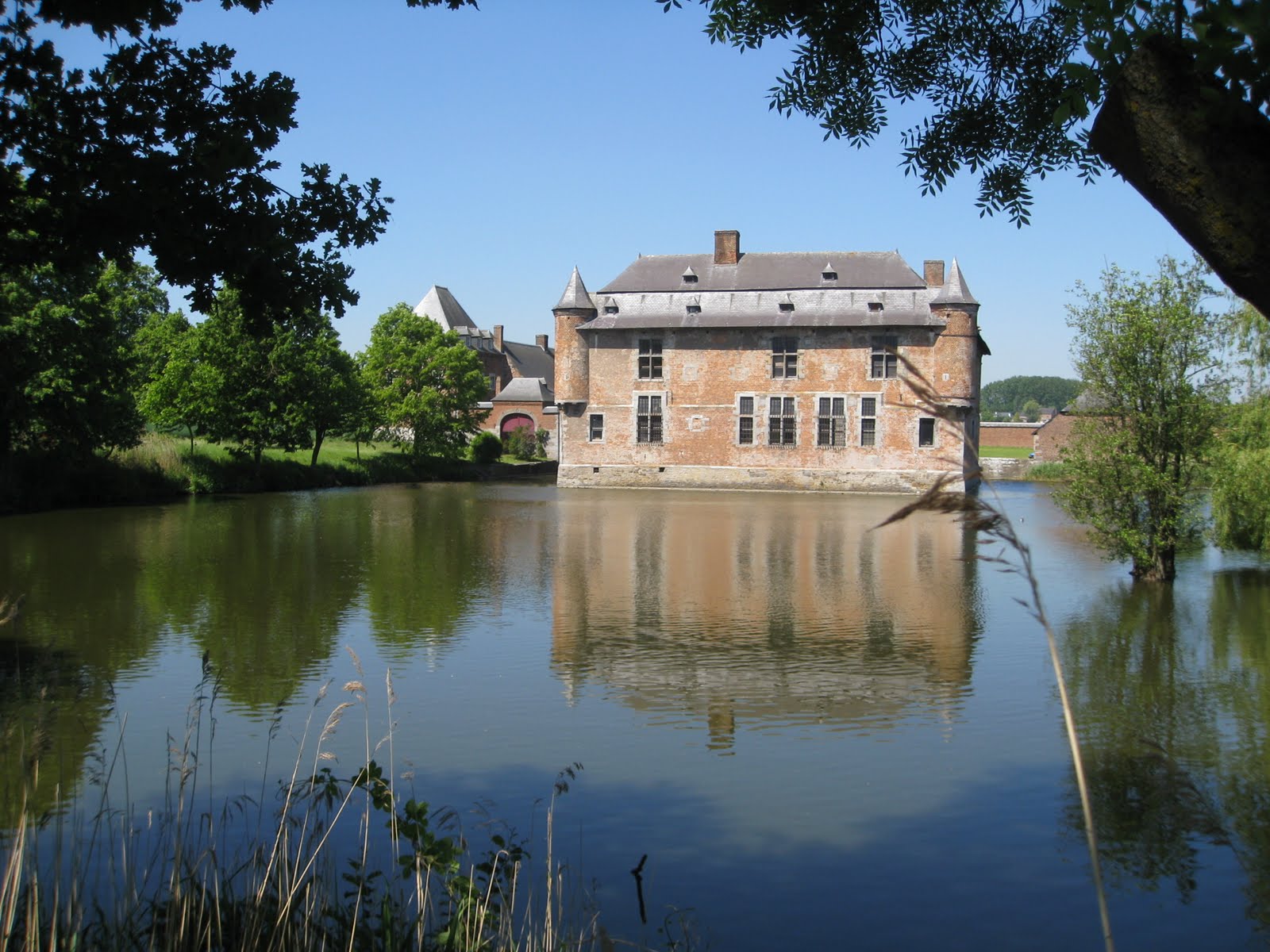 Ferienwohnungen Fernelmont