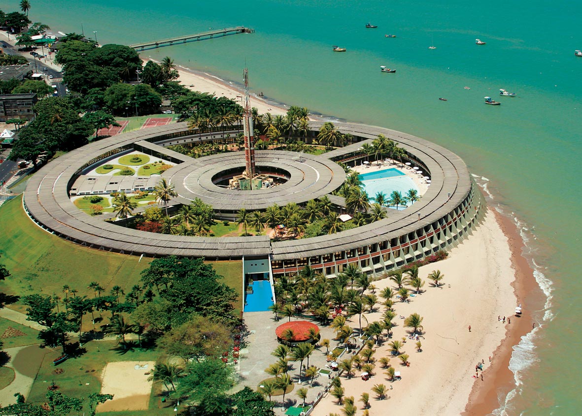 Hotels in Tambau