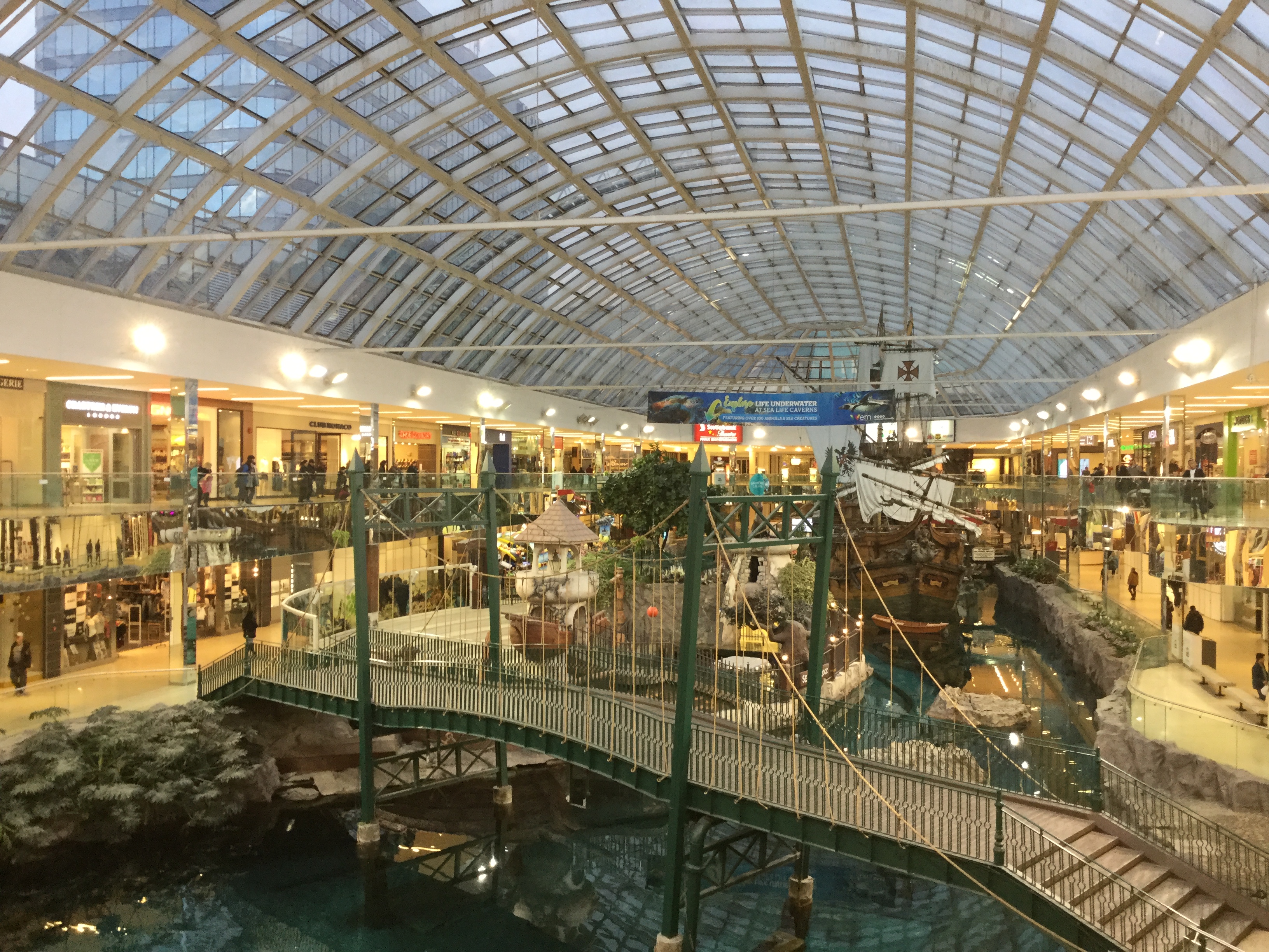 Hotels in West Edmonton Mall