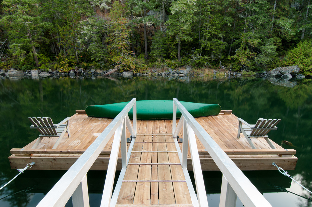 Holiday rentals Redroofs