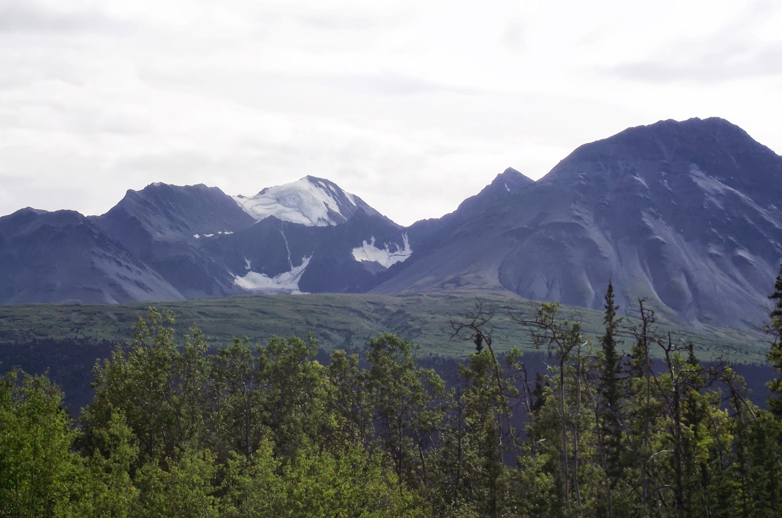 Holiday rentals Dease Lake