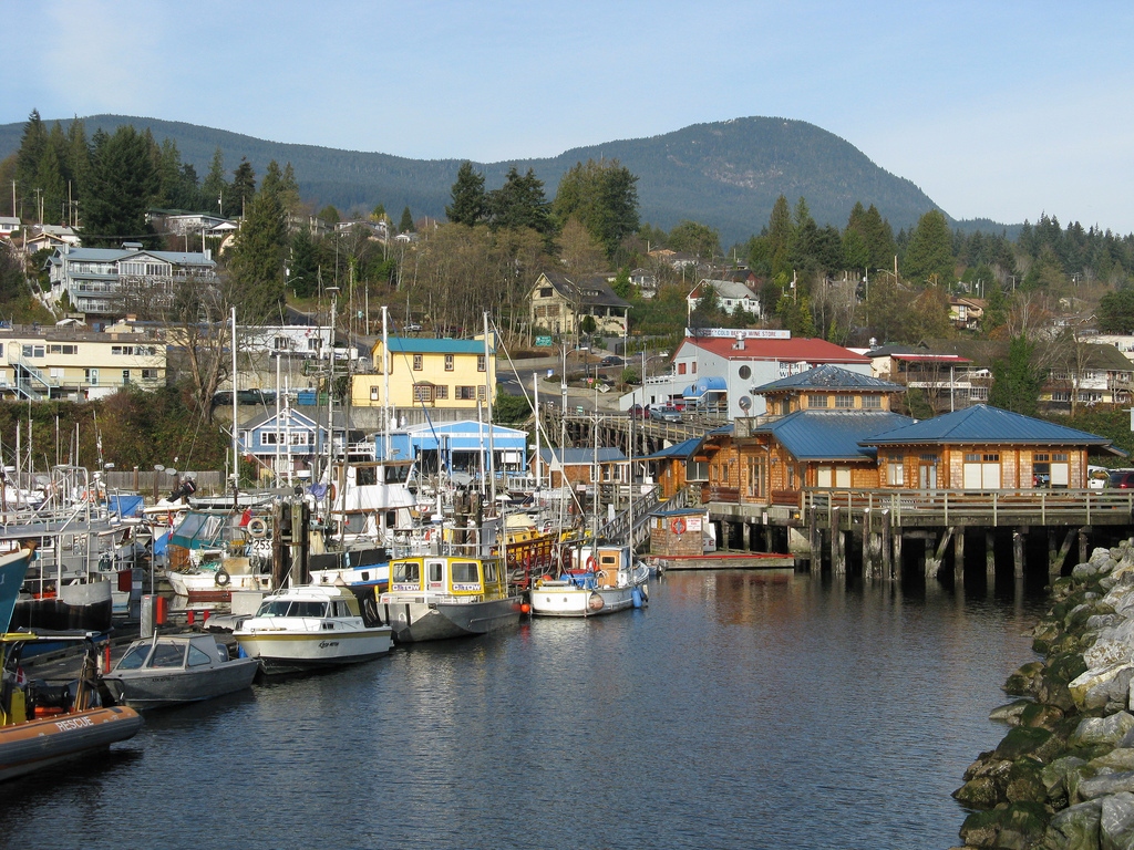Holiday rentals Gibsons