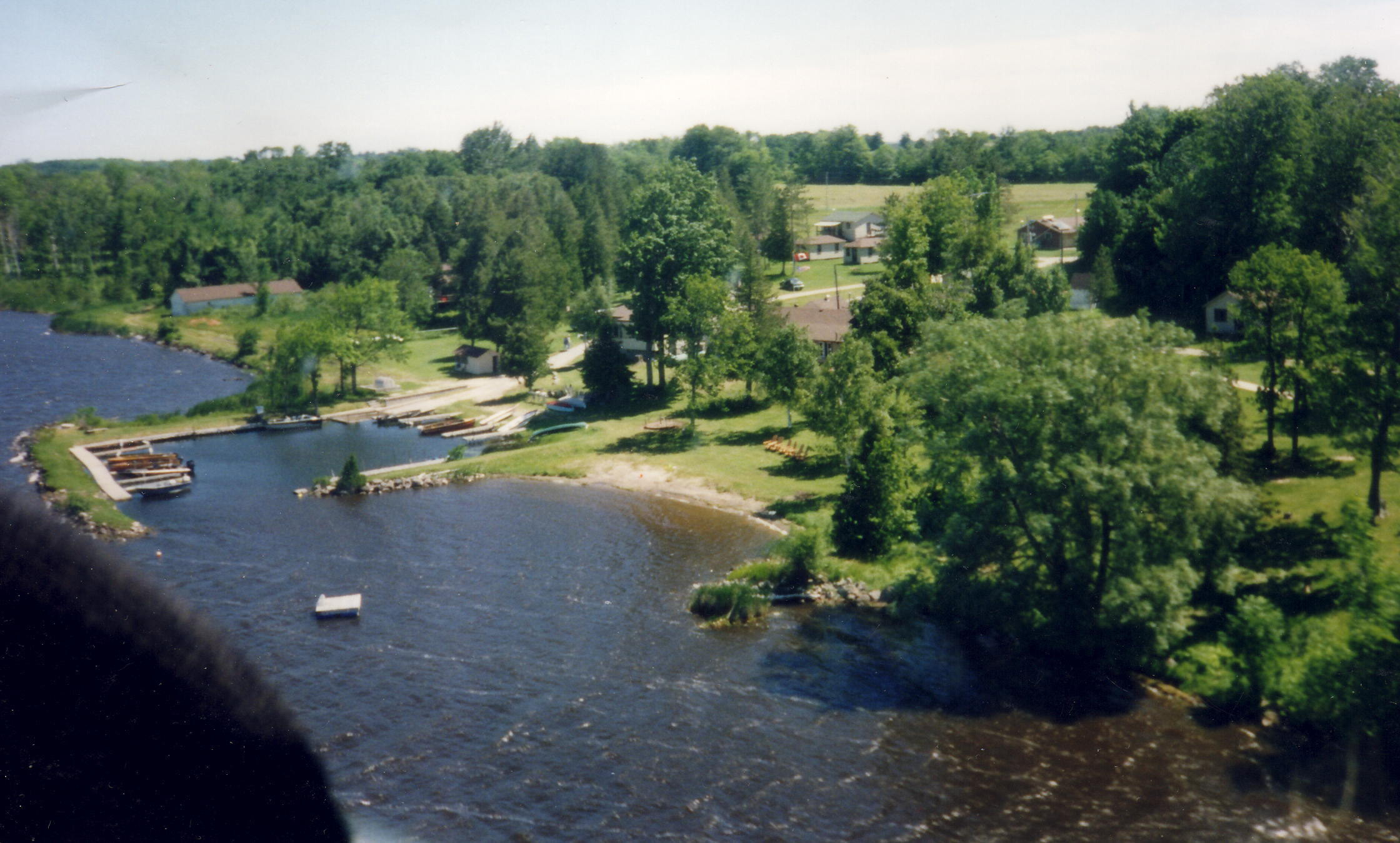 Holiday rentals Ennismore