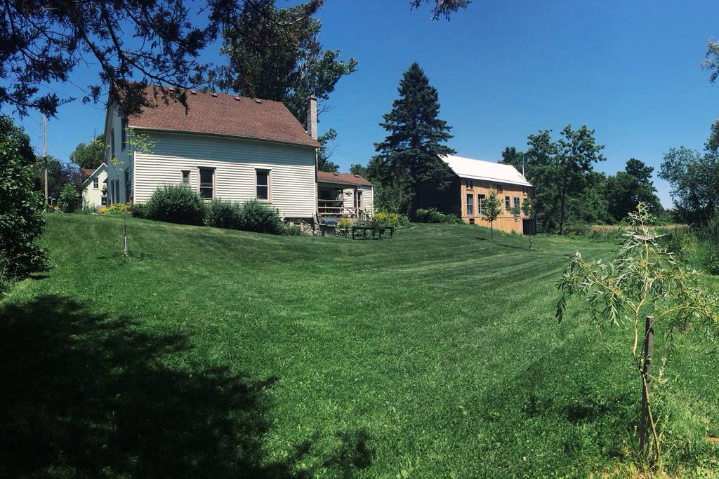 Holiday rentals Cherry Valley