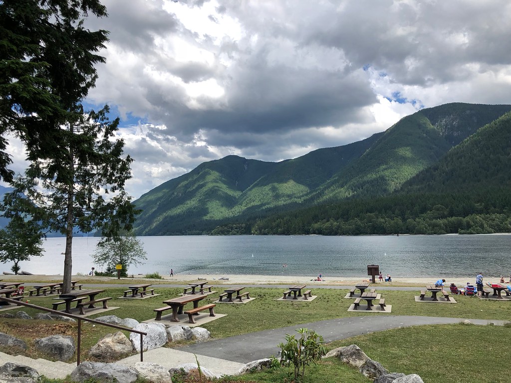 Holiday rentals White Lake Provincial Park