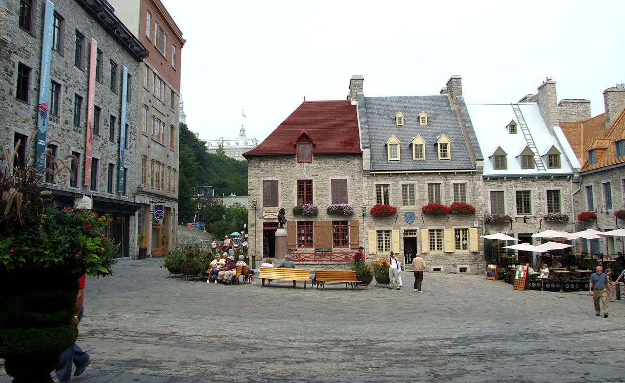 Holiday rentals Place Royale