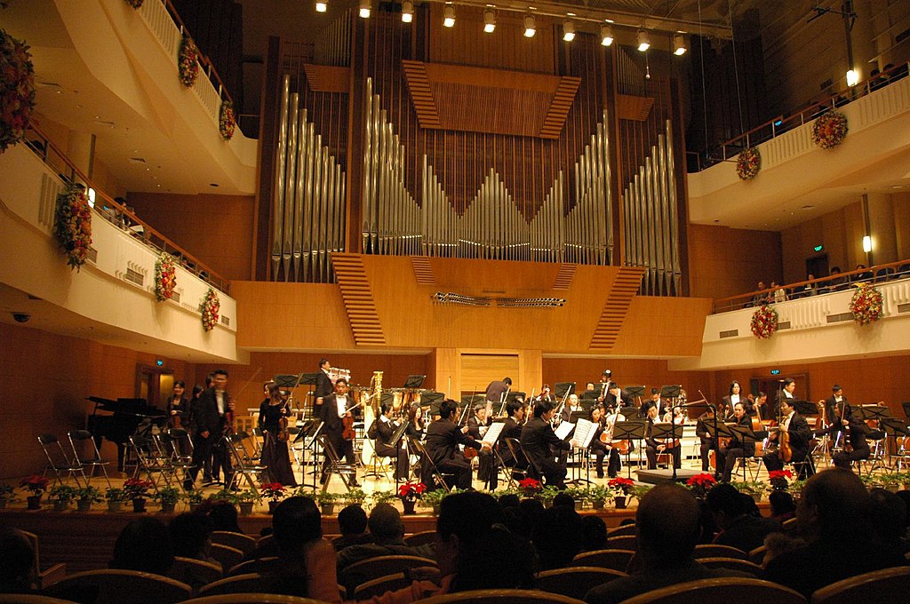 Holiday rentals Beijing Concert Hall