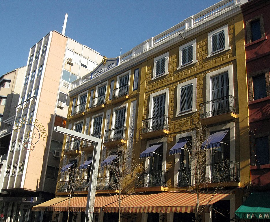 Ferienwohnungen Fonda Central