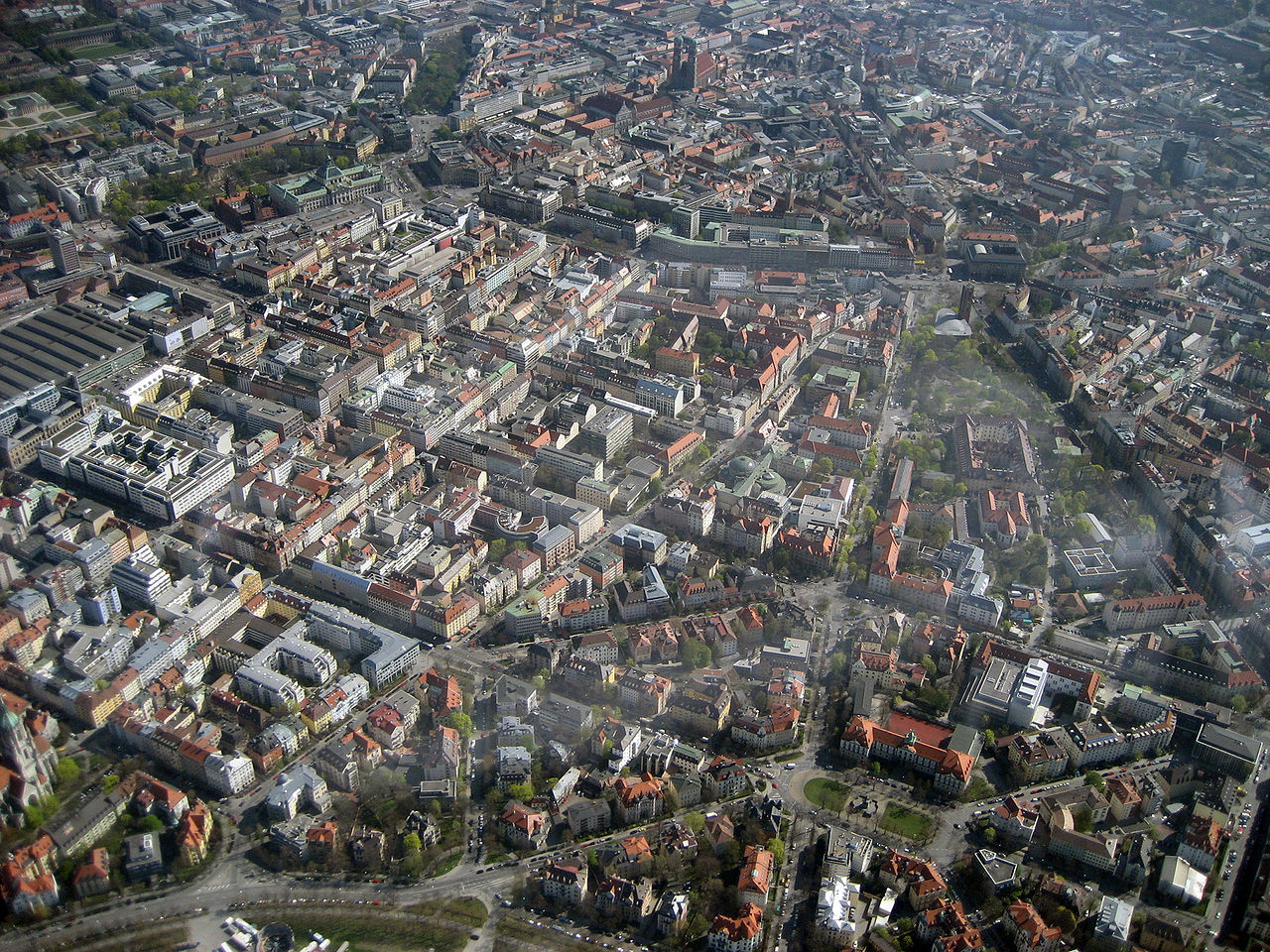 Hotels in Ludwigsvorstadt
