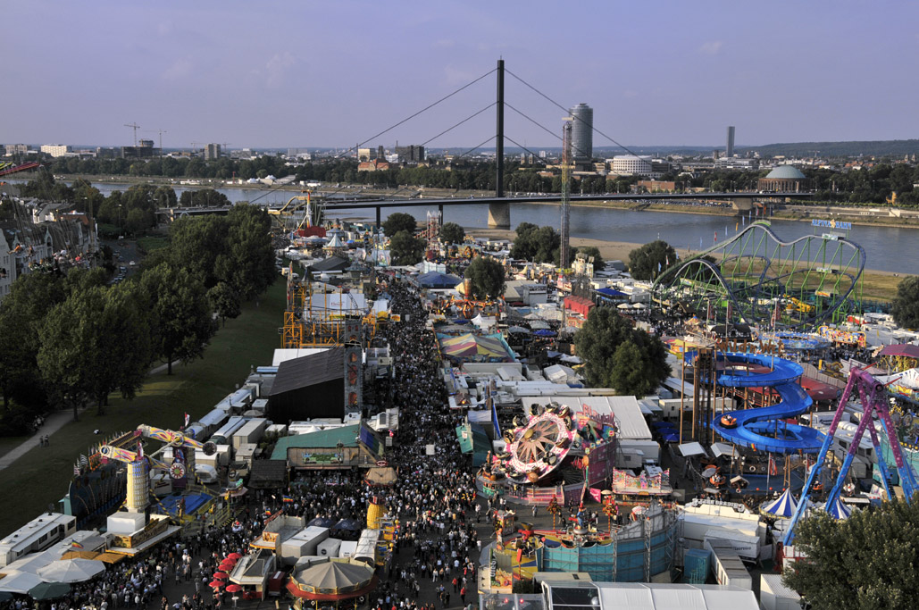 Case Vacanze Largest Fair on the Rhine