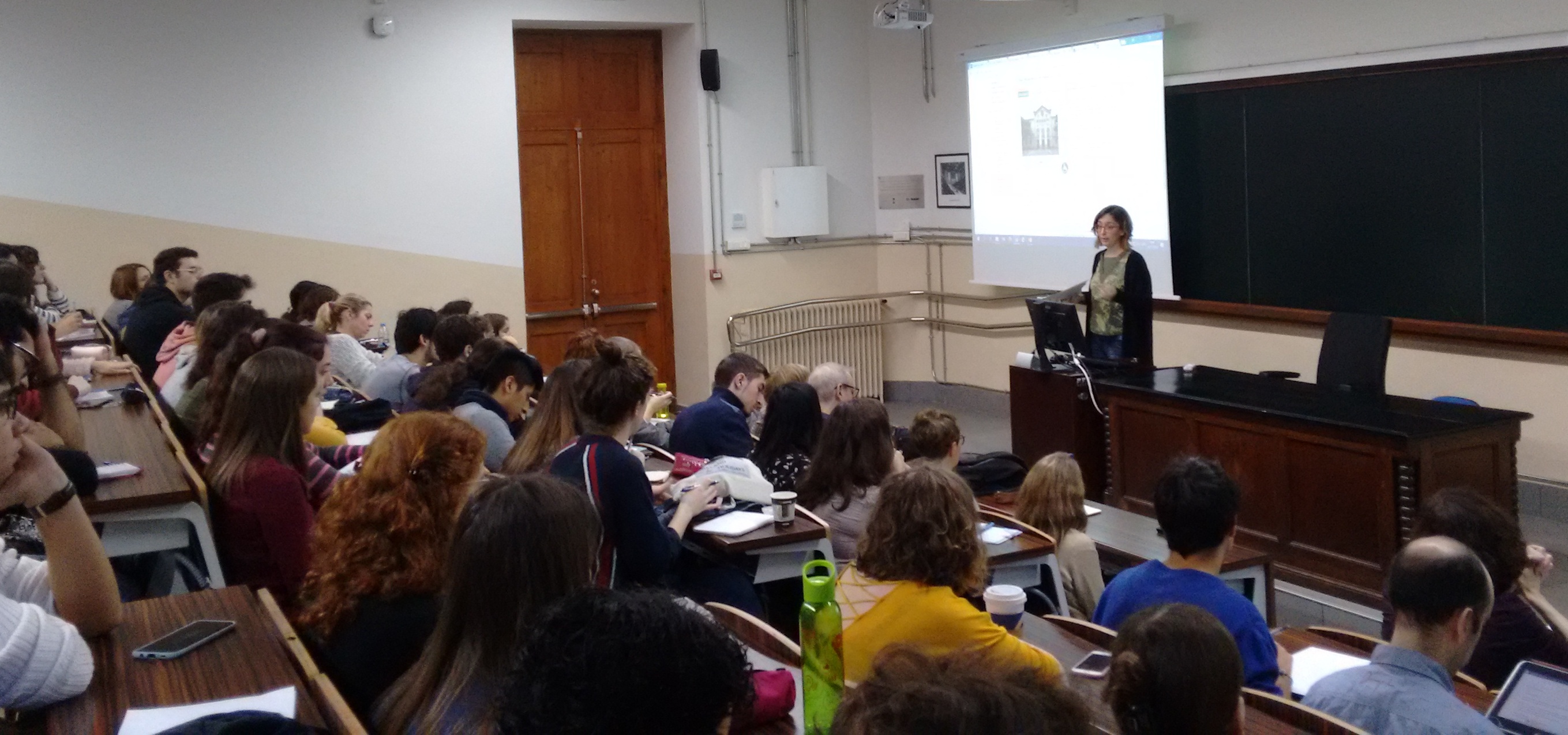Hotels in Universitat