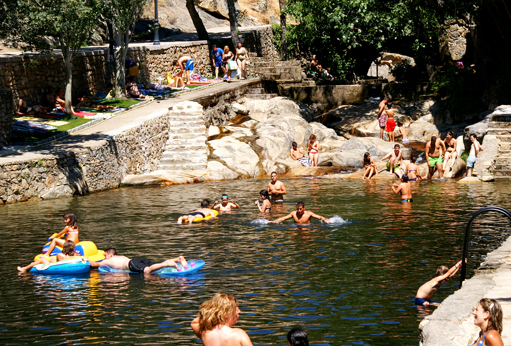 Holiday rentals Hervás