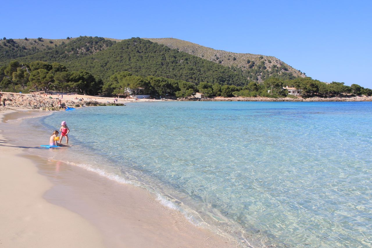 Holiday rentals Cala Mesquida