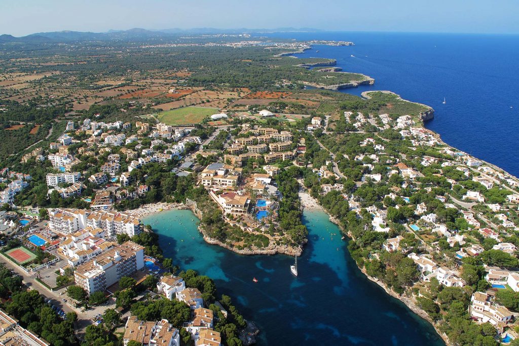 Holiday rentals Cala Ferrera