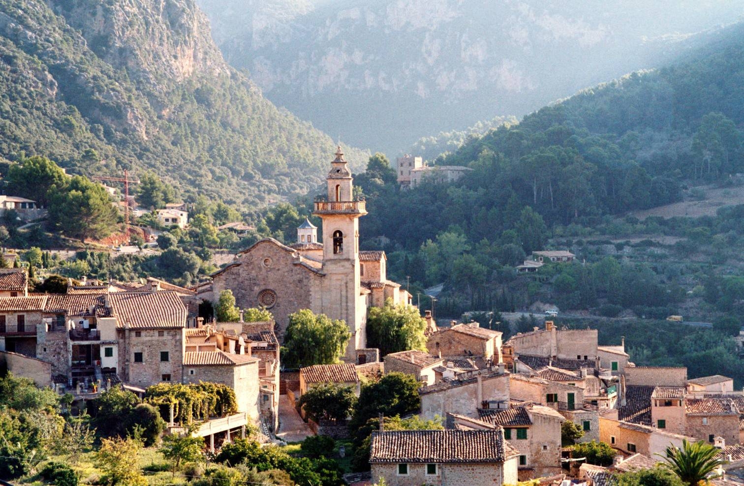 Holiday rentals Valldemossa