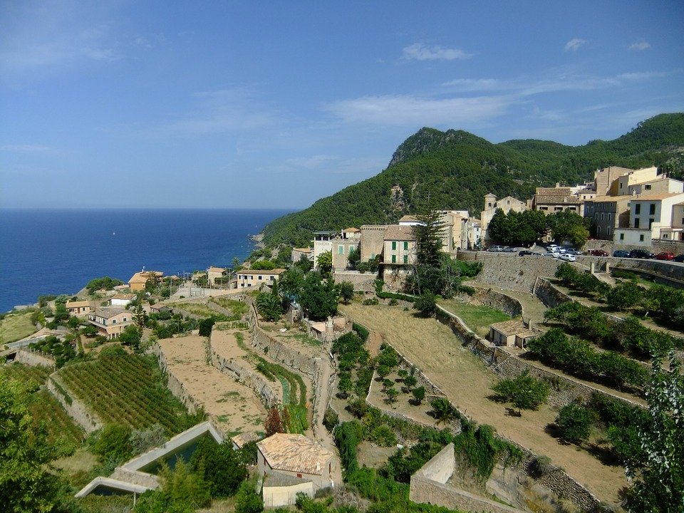 Holiday rentals Estellencs