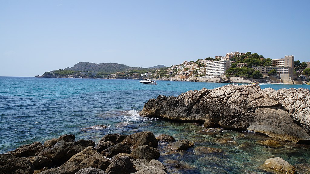 Hotels in Cala Major Beach