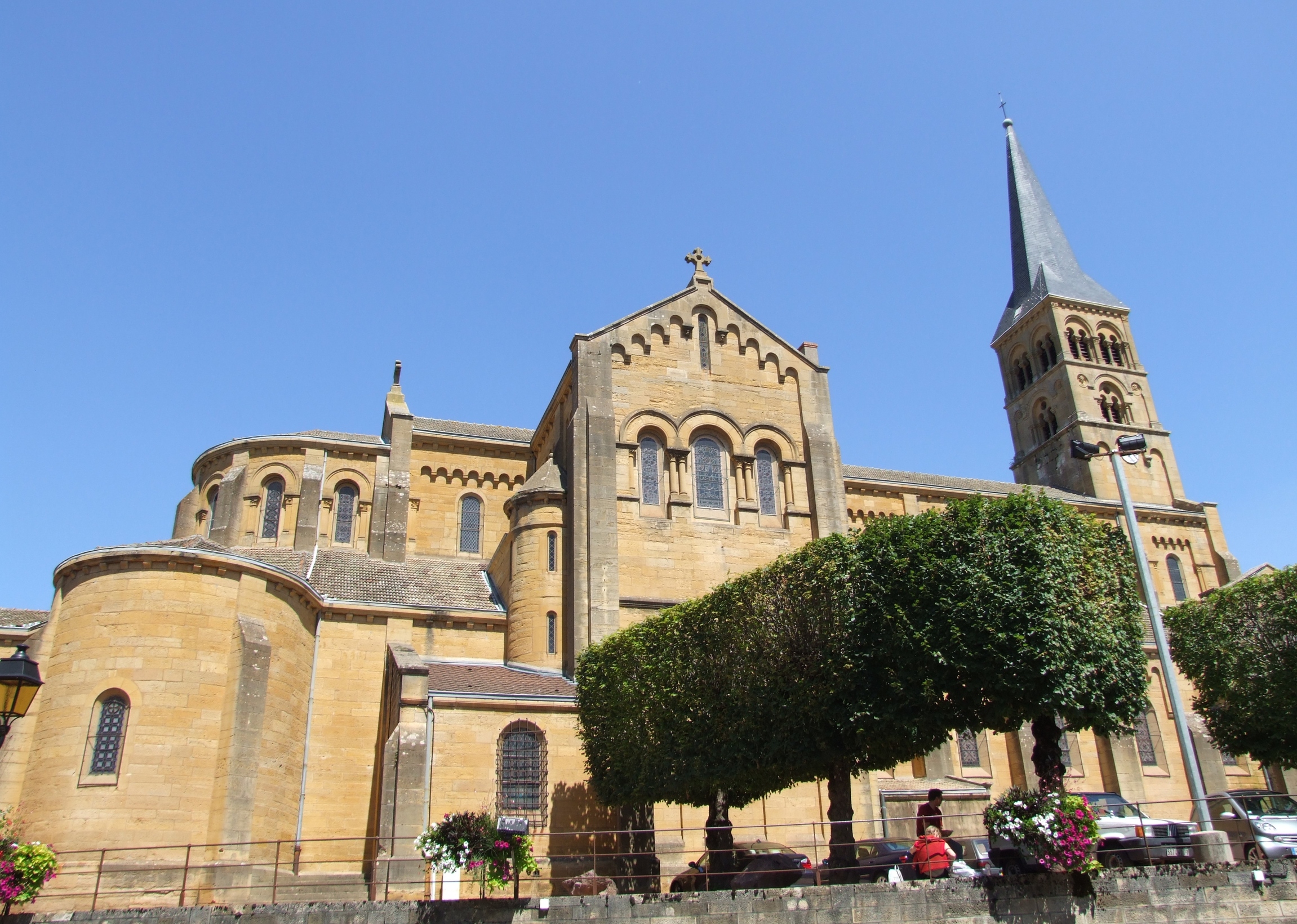 Hotels in Charolles