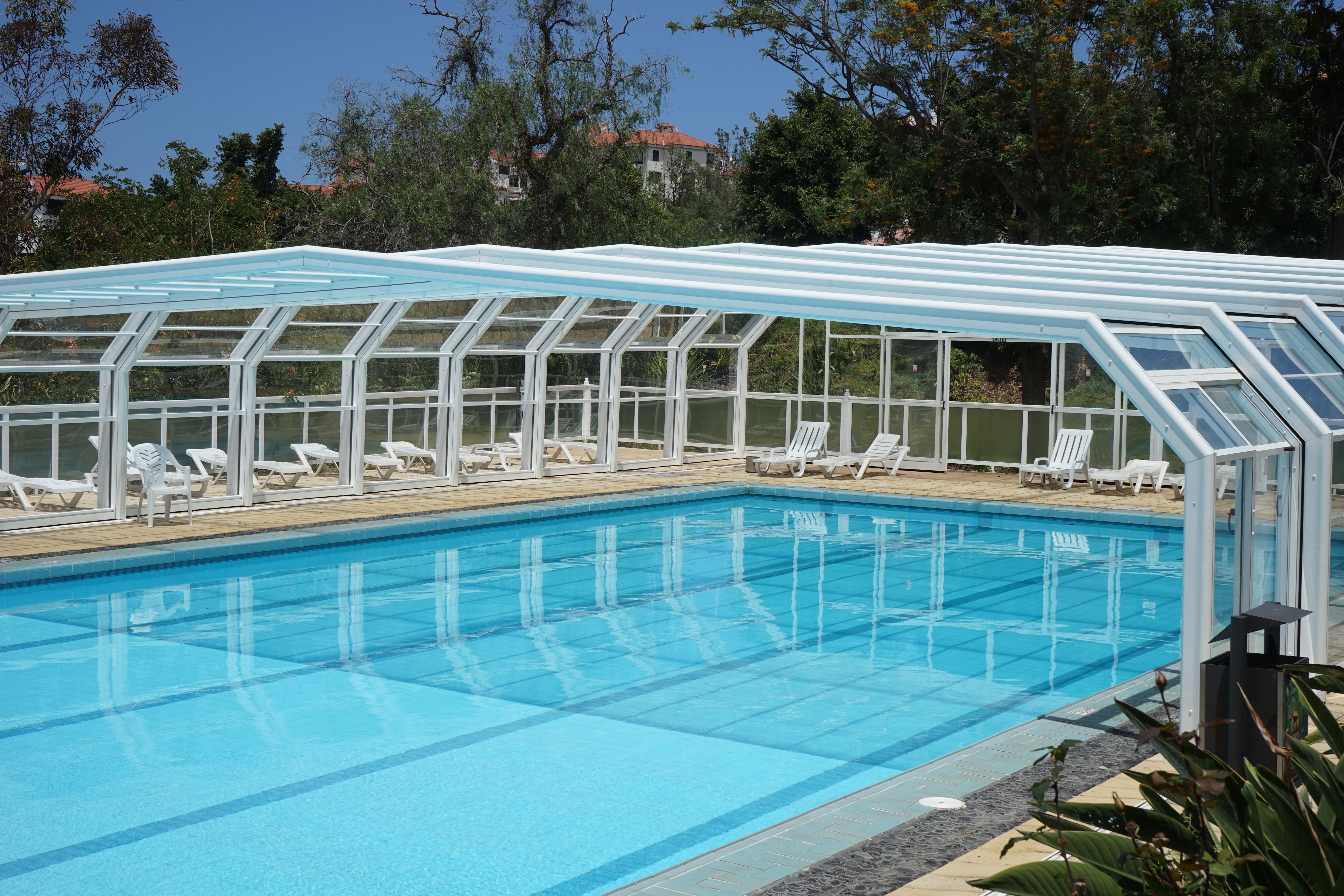 Holiday rentals Coust