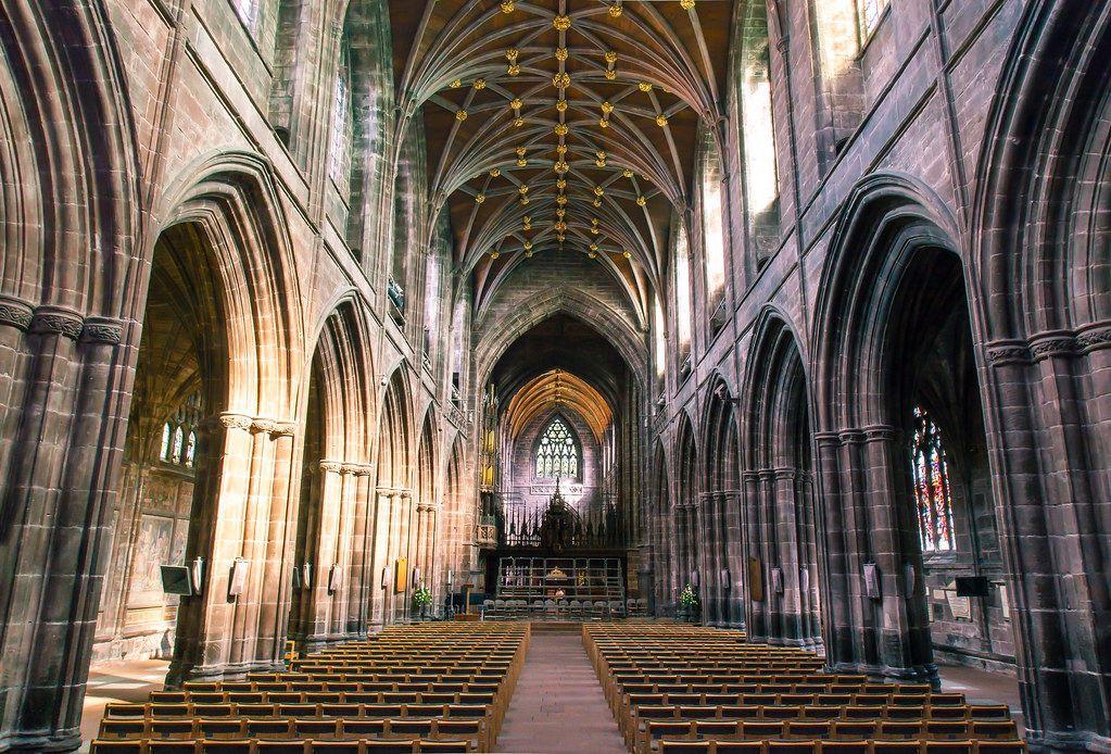 Holiday rentals Chester Cathedral