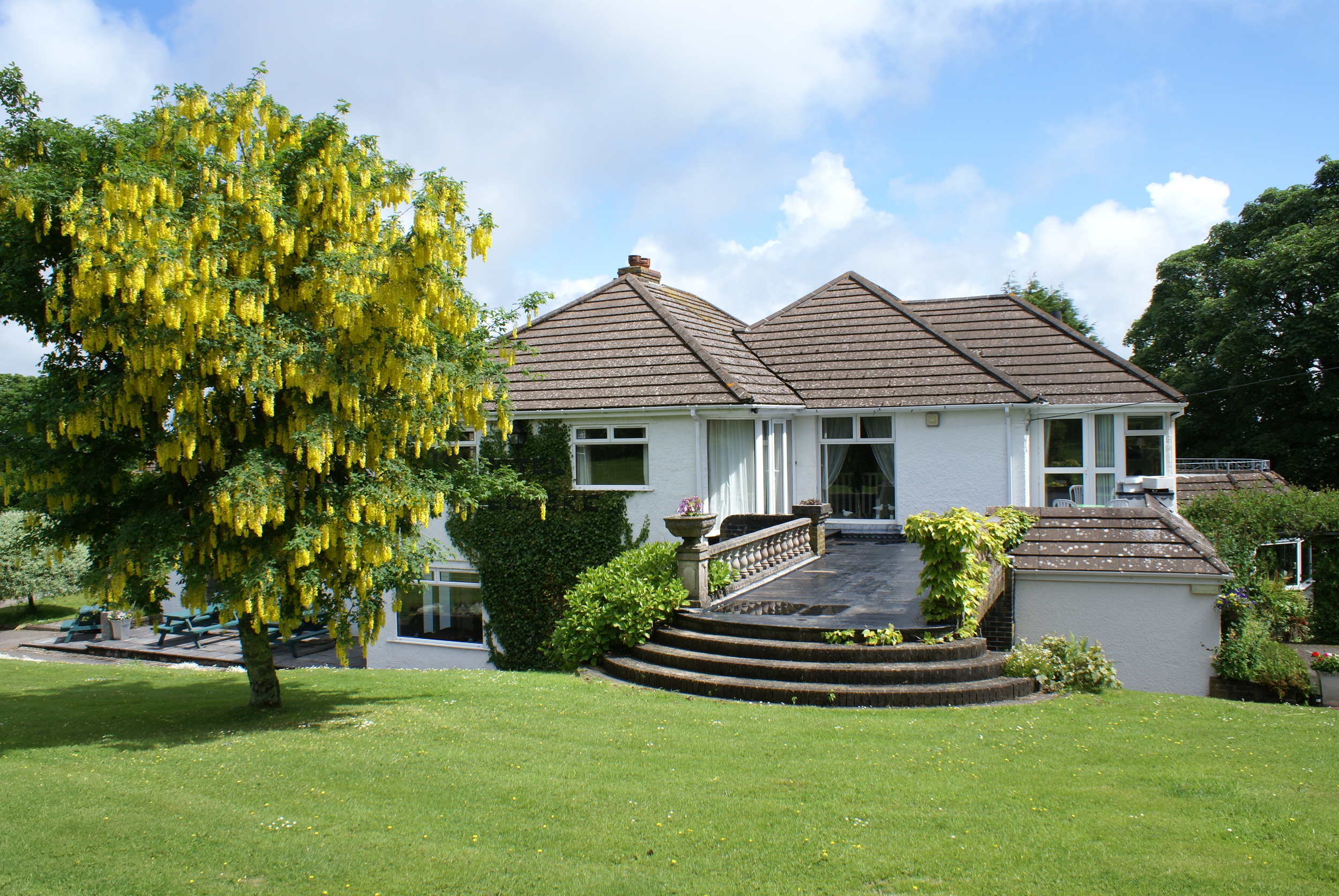 Holiday rentals Trelaske