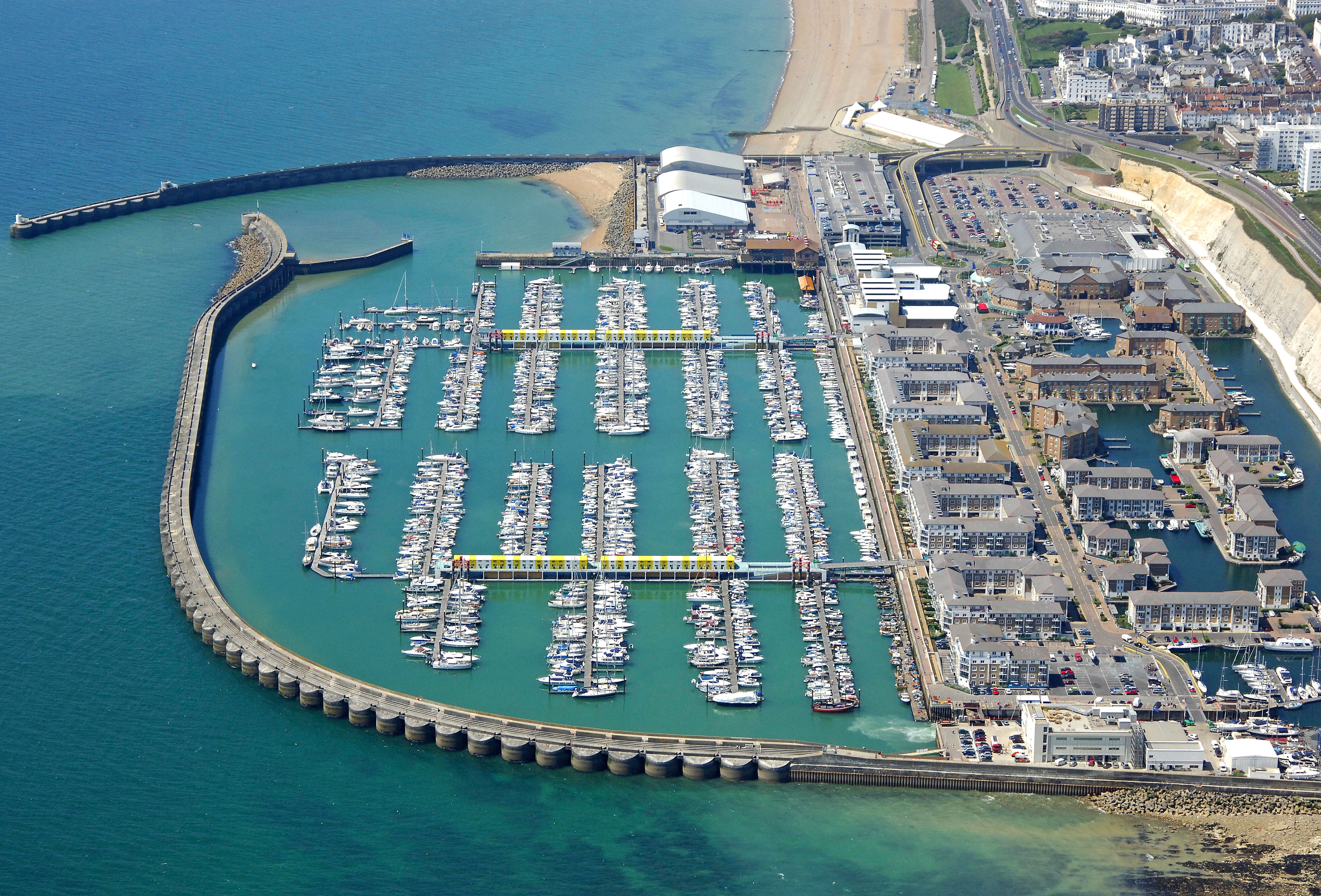 Hotels in Brighton Marina
