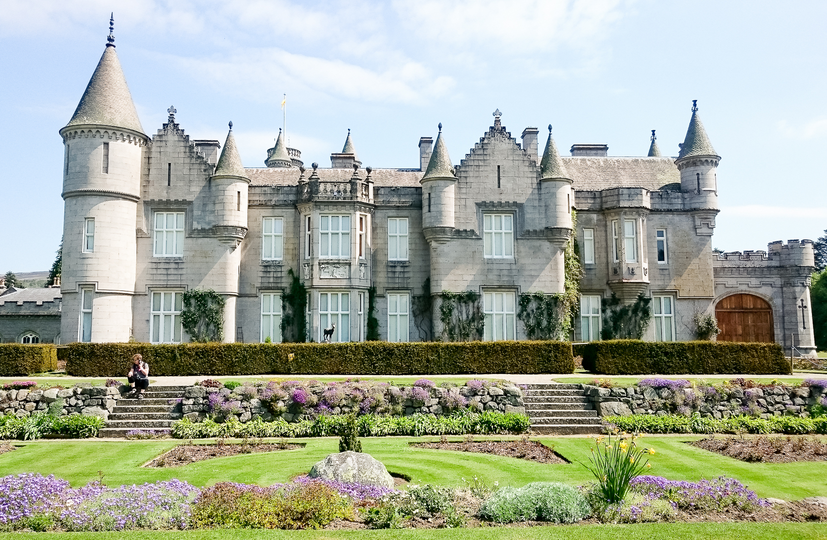 Holiday rentals Balmoral Castle