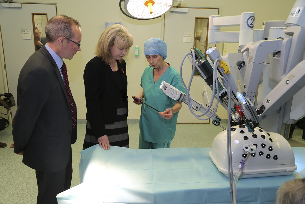 Holiday rentals Western General Hospital