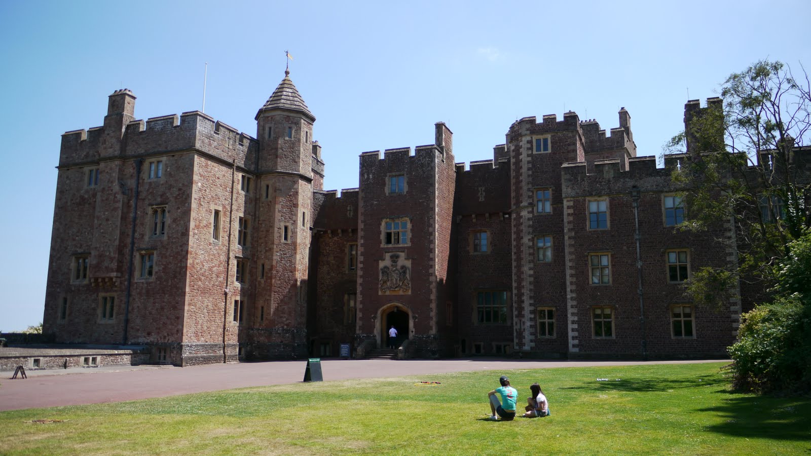 Hotels in Dunster Castle