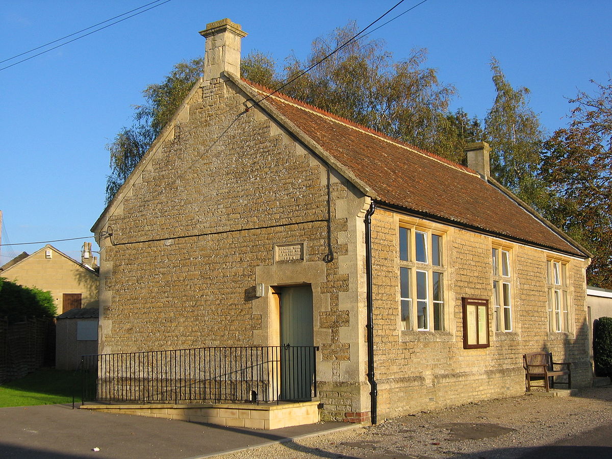 Holiday rentals Whitley