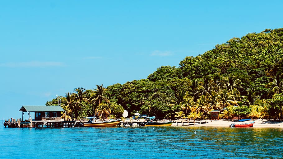 Holiday rentals Cayos Cochinos