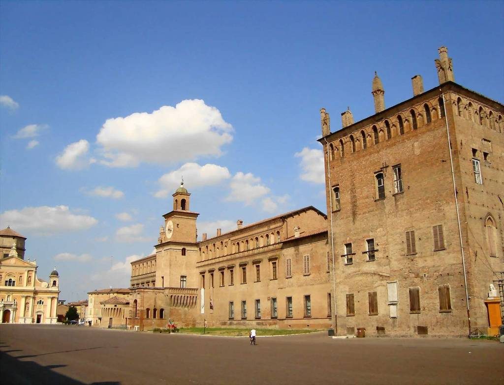 Holiday rentals Carpi