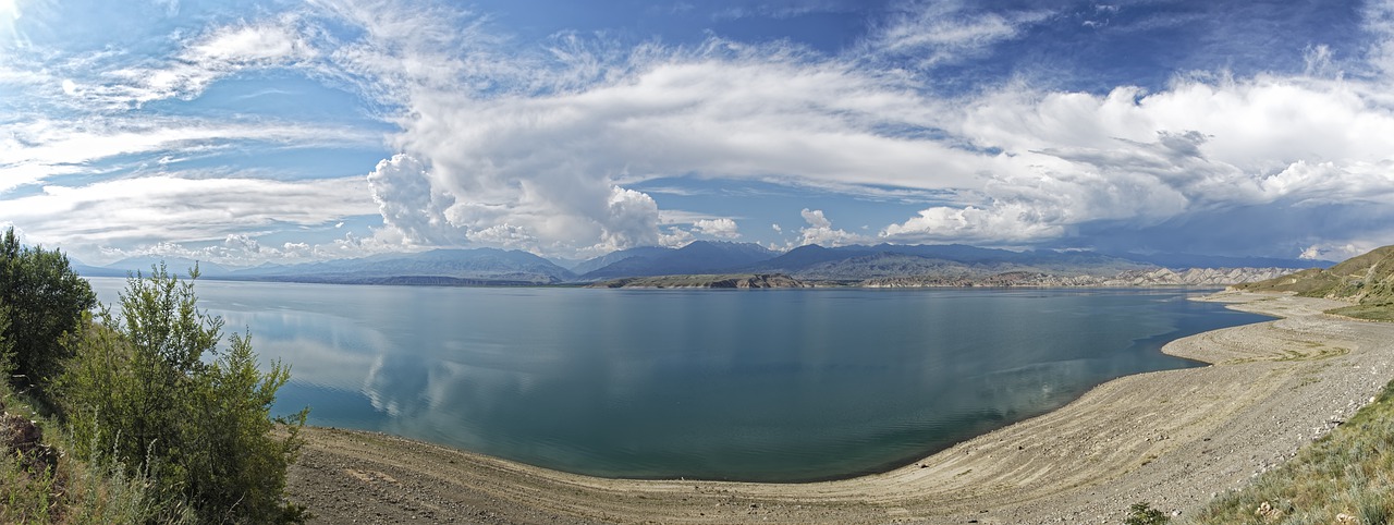 Holiday rentals Toktogul