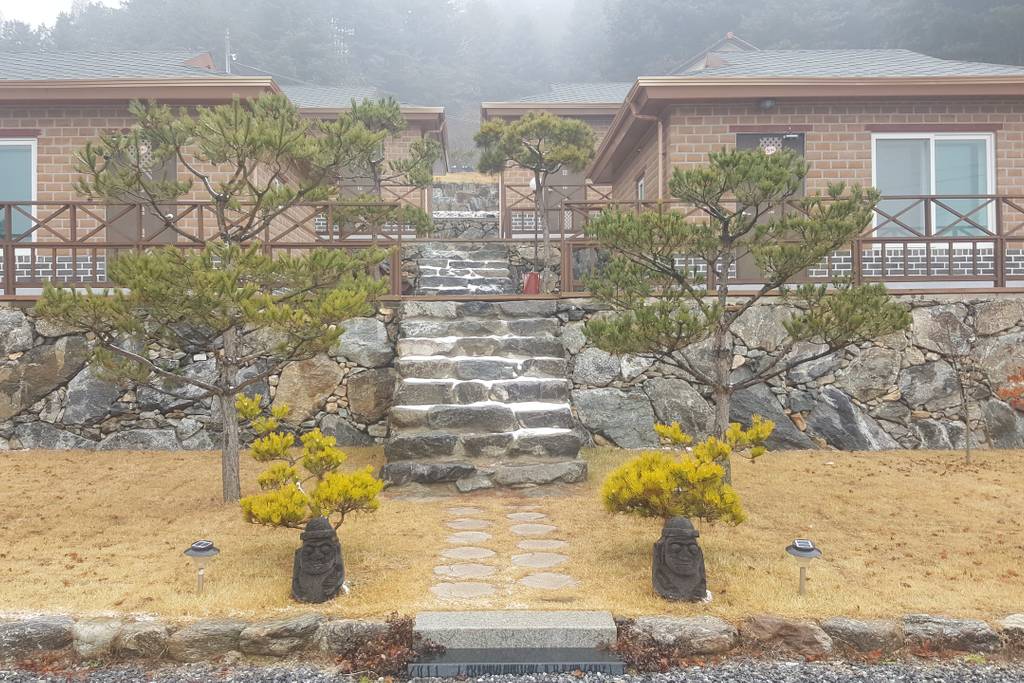 Holiday rentals Gyeonggi-do