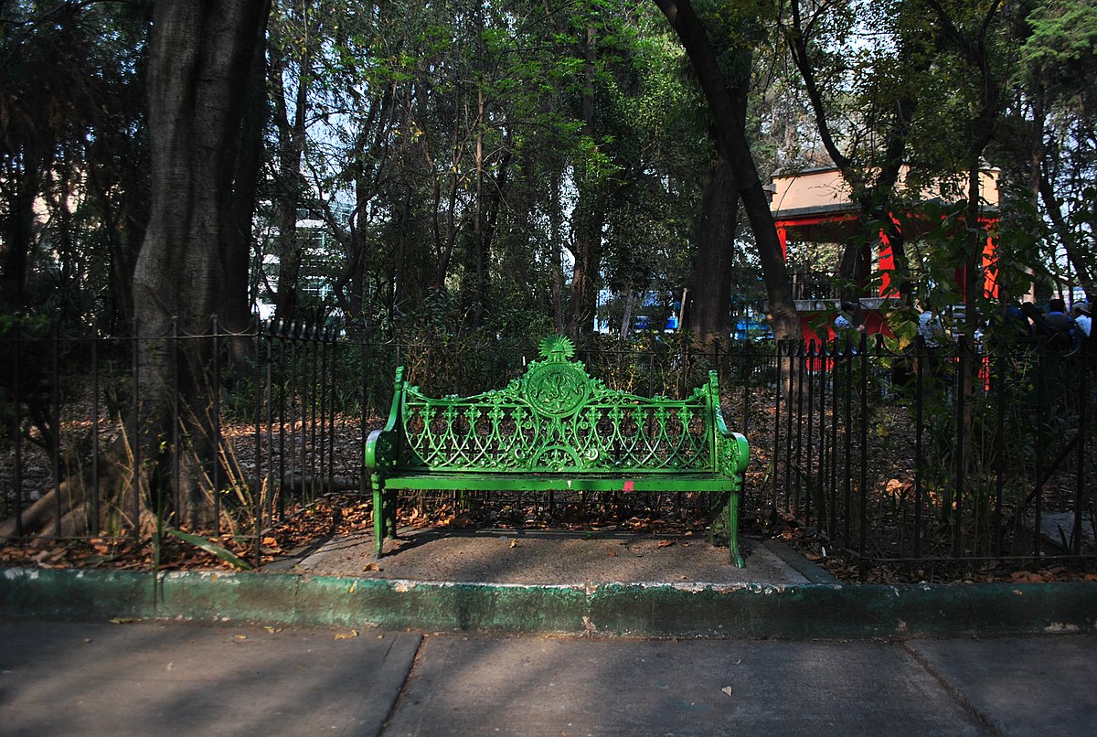 Hotel a Revolution Park