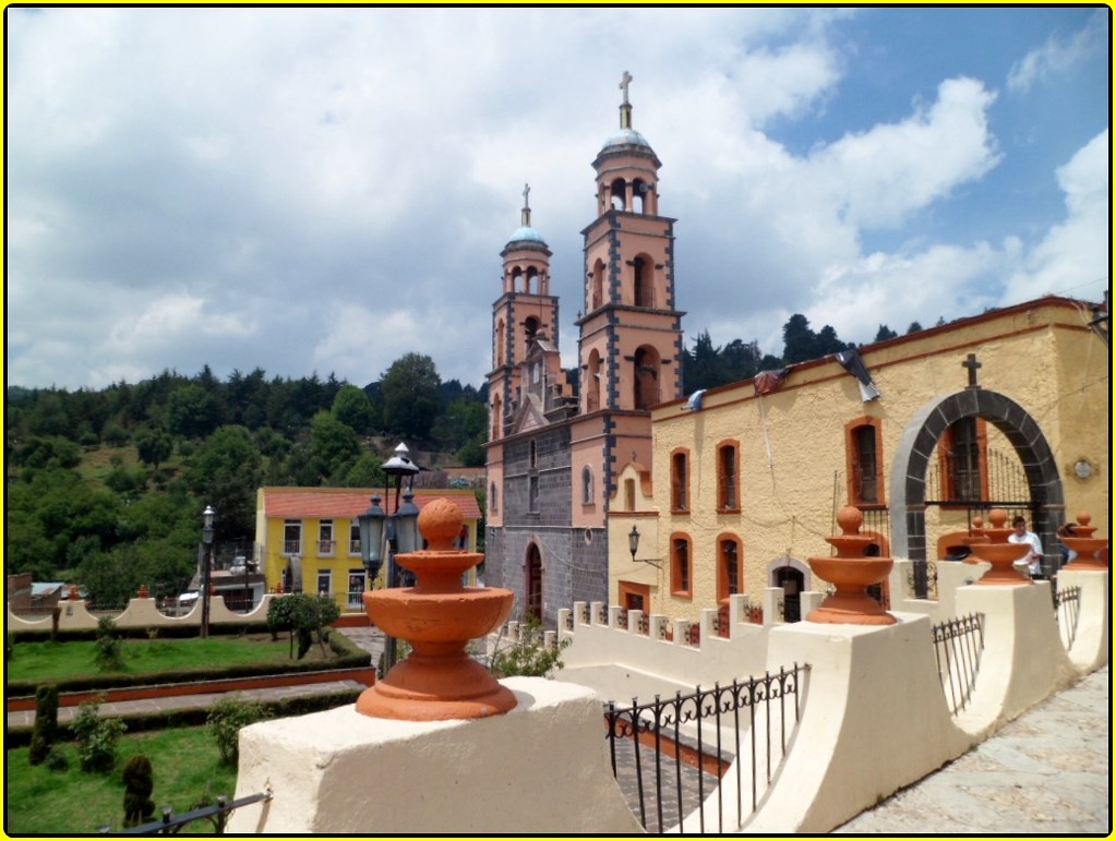 Holiday rentals Santa María del Oro